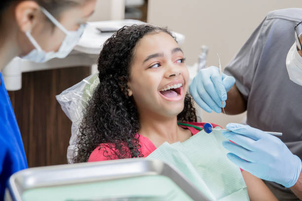 Best Cracked Tooth Emergency Dentist  in Winfield, KS